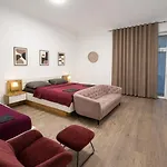 Hbf Love hotel *