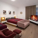 Hbf Love hotel *