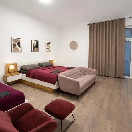 Hbf Love hotel *